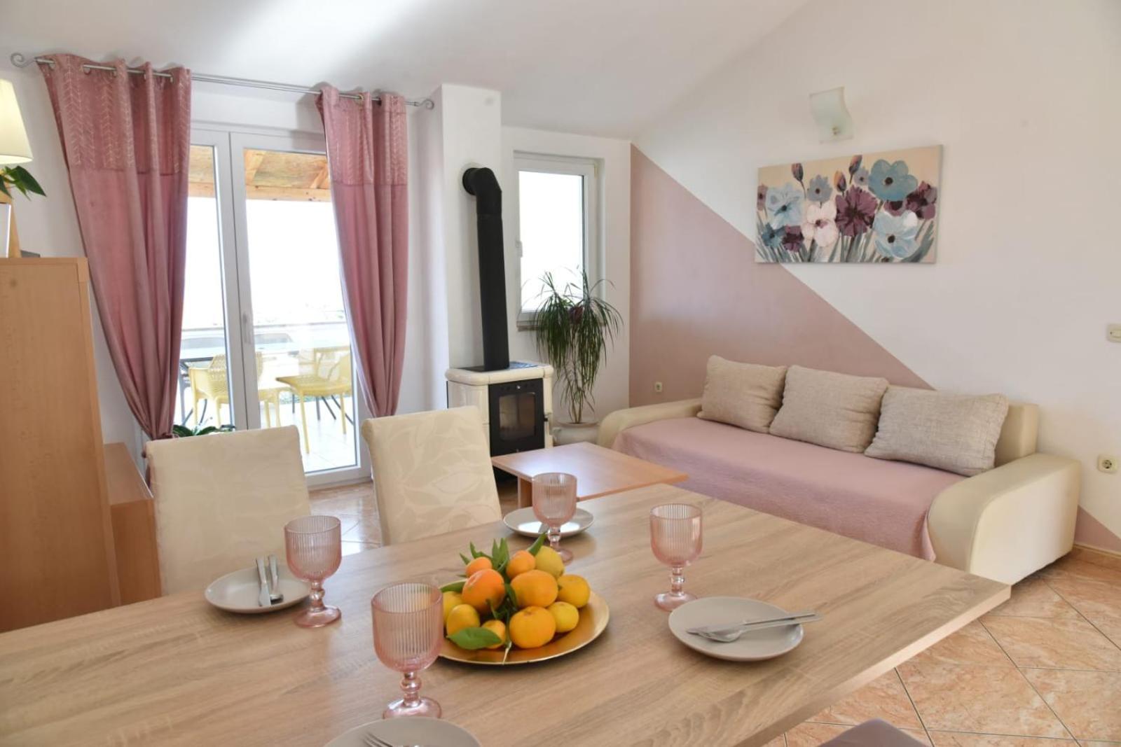 Ferienwohnung Relax Preko Exterior foto